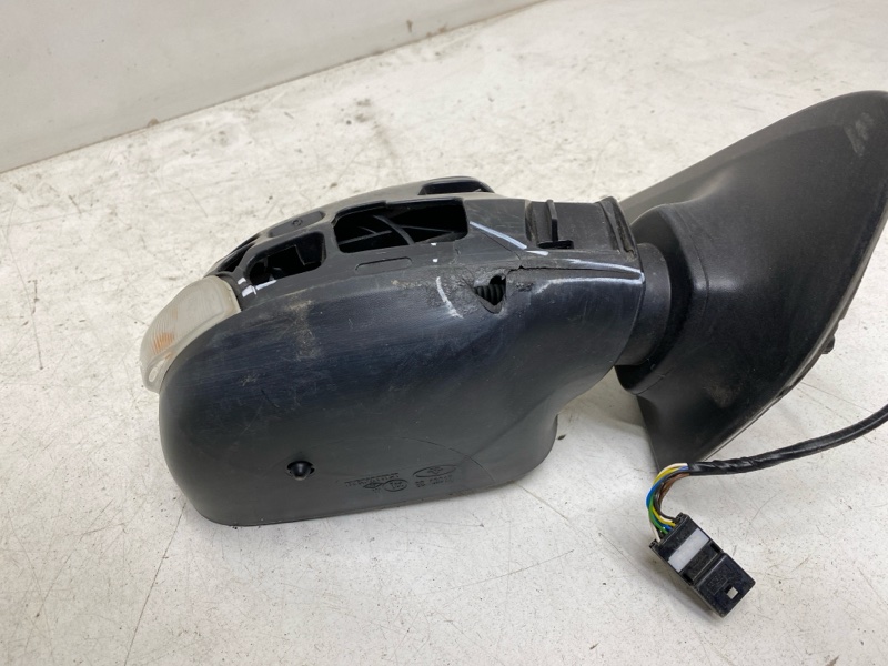 Зеркало правое механическое