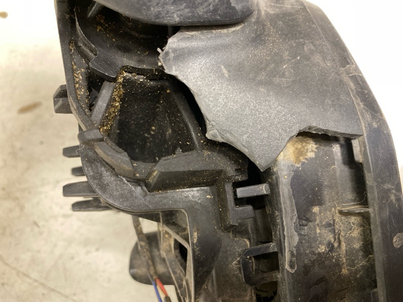 Зеркало правое механическое