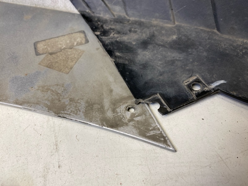 Бампер передний