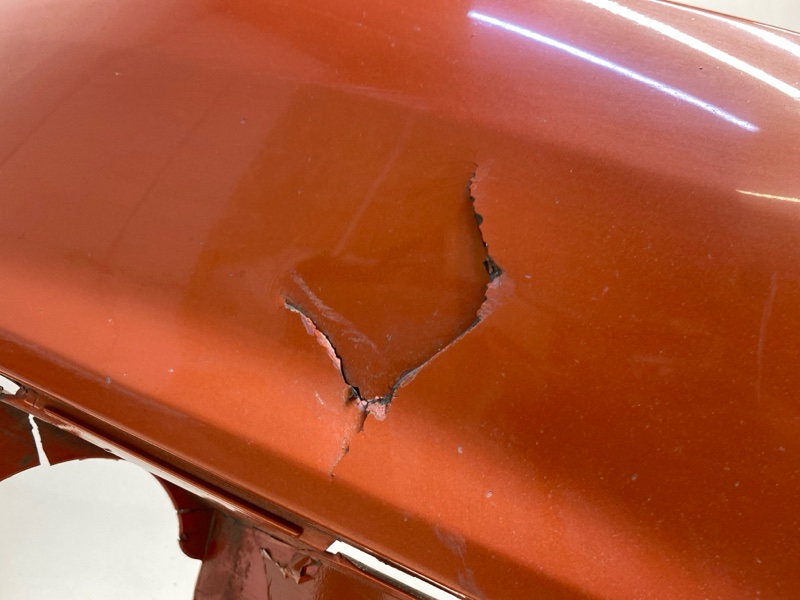 Бампер передний