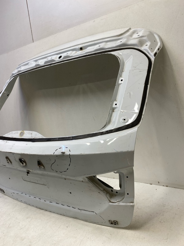 Крышка багажника