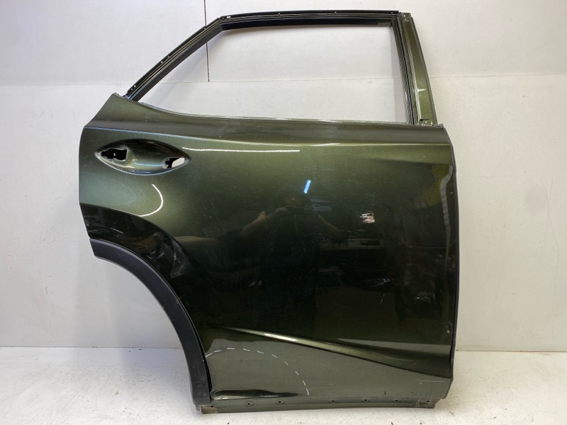 Дверь задняя правая