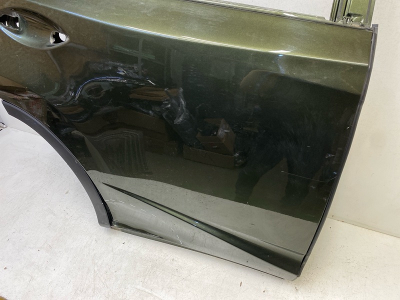 Дверь задняя правая