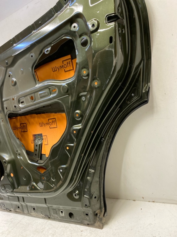 Дверь задняя правая