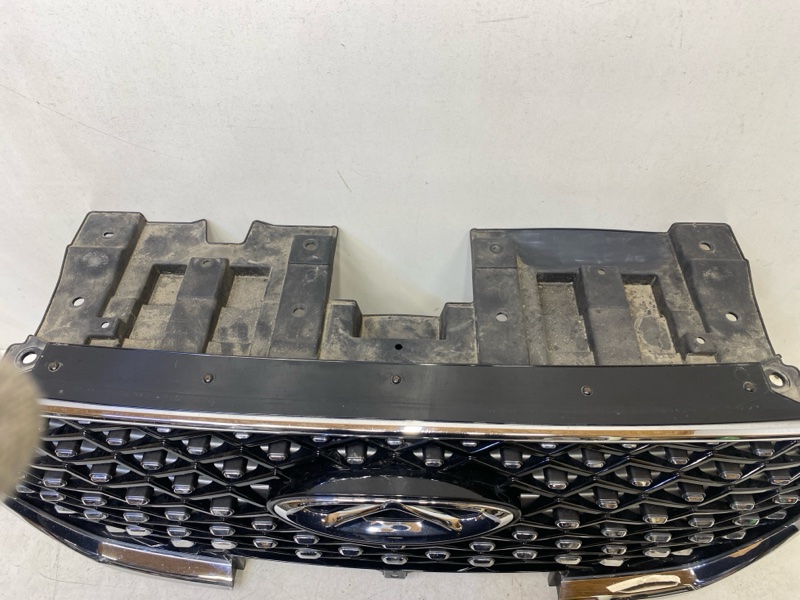 Решетка радиатора