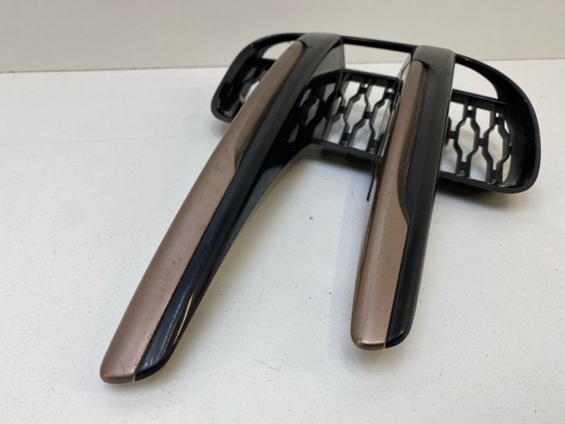 Решетка в бампер