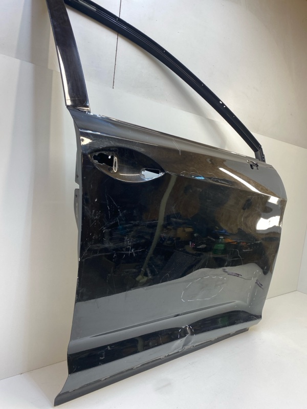 Дверь передняя правая