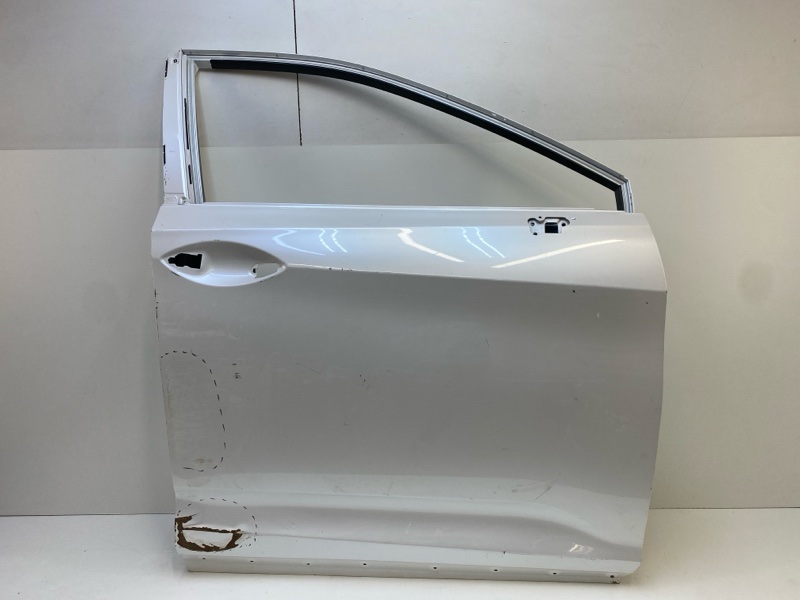 Дверь передняя правая