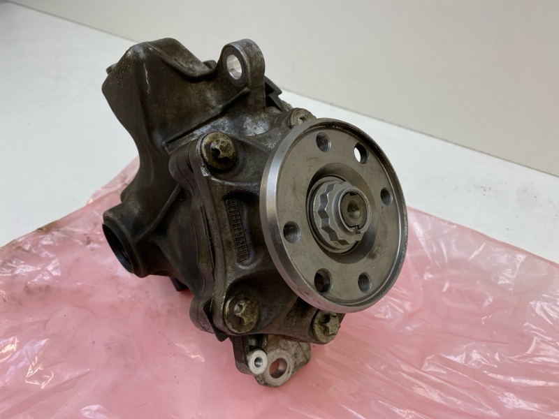 Редуктор переднего моста