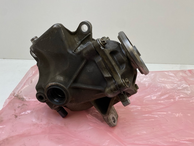 Редуктор переднего моста