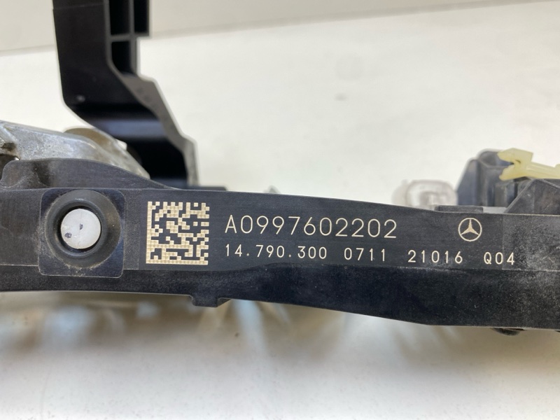 Кронштейн ручки