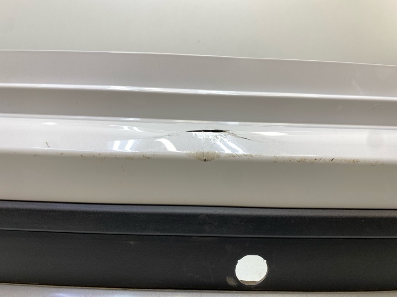 Бампер задний