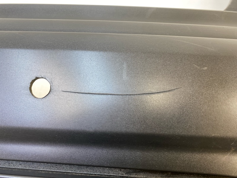 Бампер задний