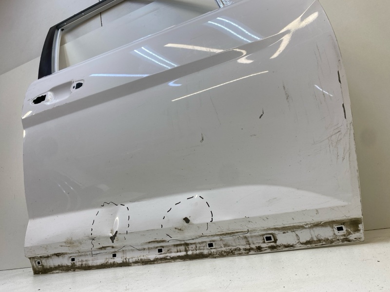 Дверь передняя правая