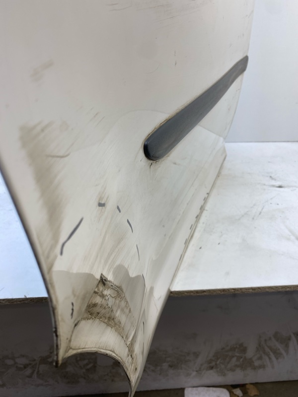 Дверь задняя правая