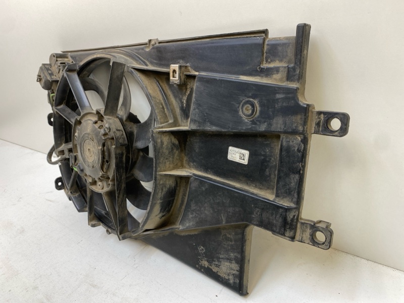 Вентилятор радиатора