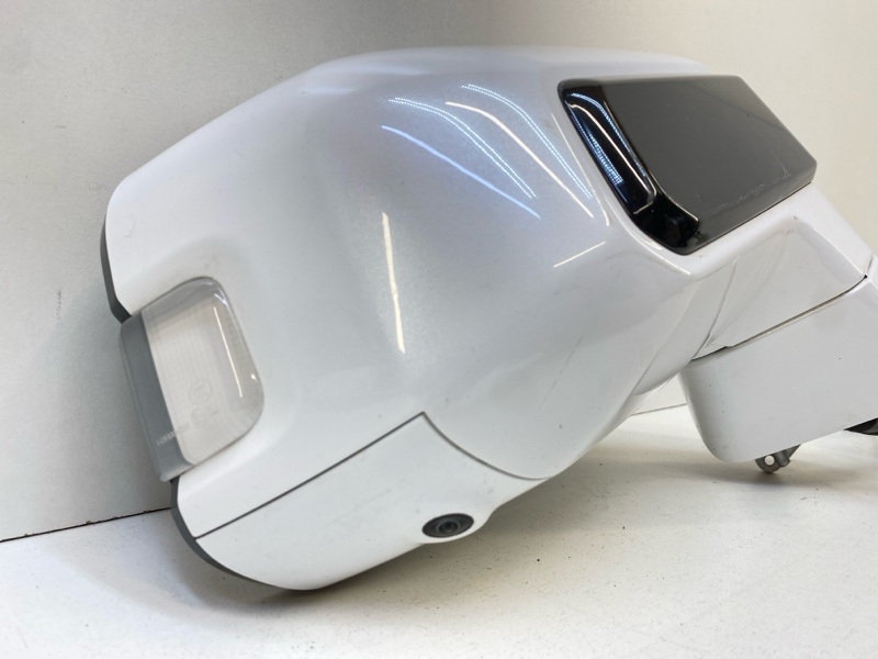 Зеркало правое электрическое