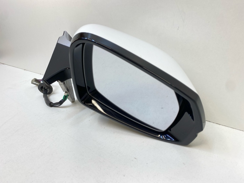 Зеркало правое электрическое