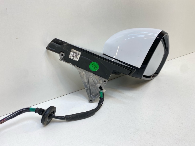 Зеркало правое электрическое