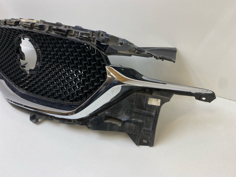 Решетка радиатора