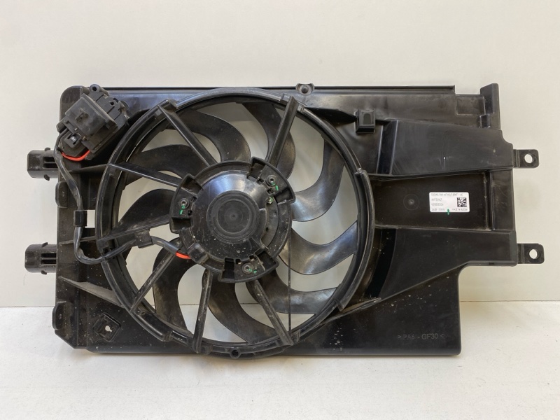 Вентилятор радиатора