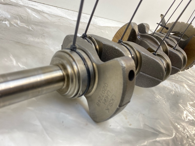 Коленвал для X-Trail (T30) 2000-2007