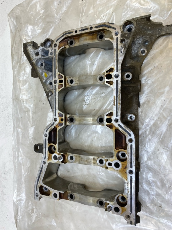 Постель коленвала