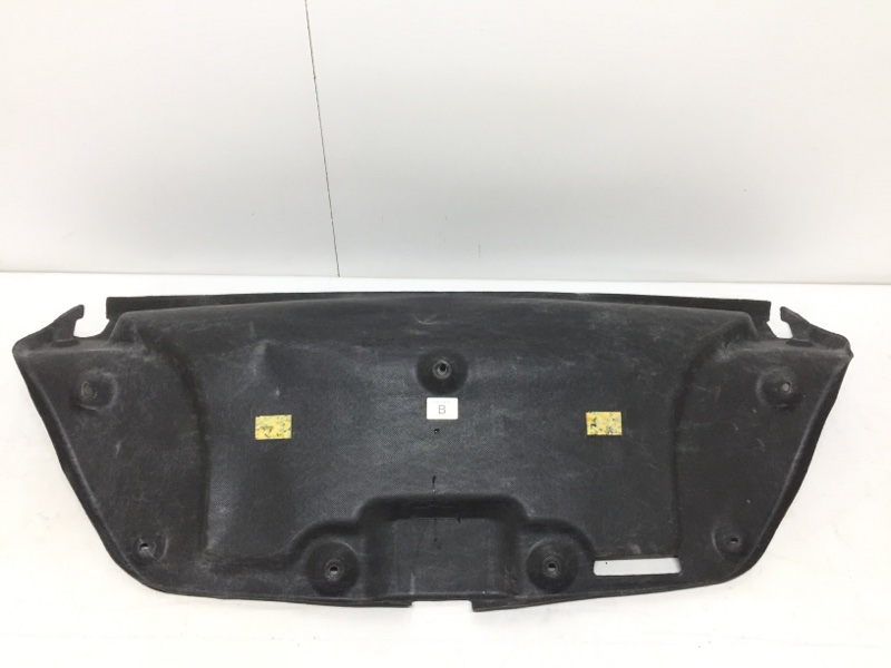 Обшивка двери багажника