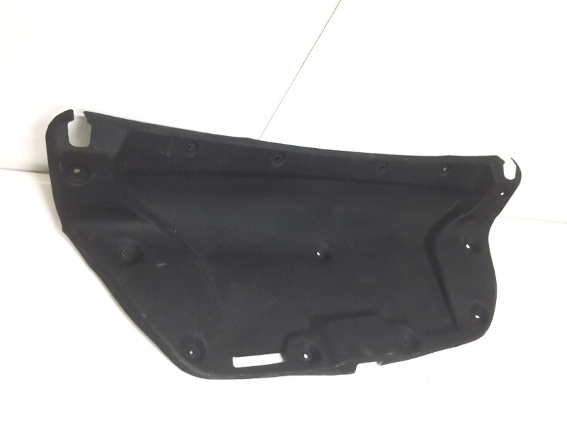 Обшивка двери багажника