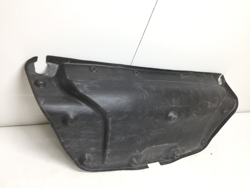 Обшивка двери багажника