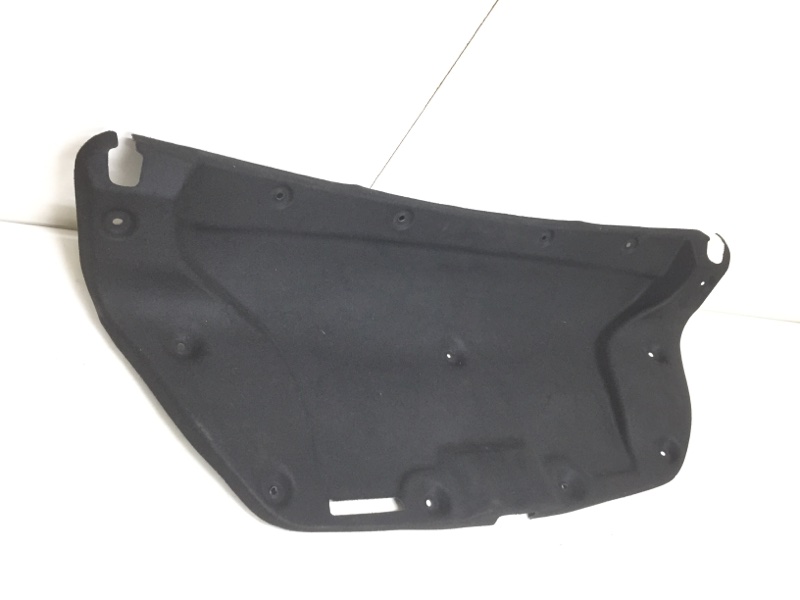 Обшивка двери багажника