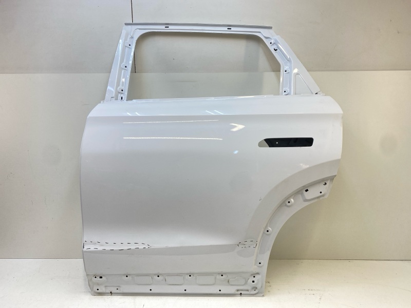 Дверь задняя левая