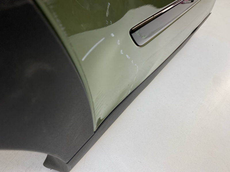 Дверь задняя правая