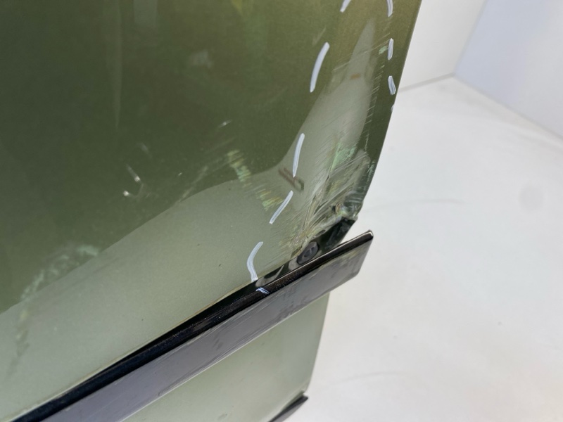 Дверь задняя правая