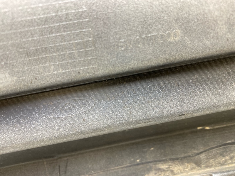 Бампер задний