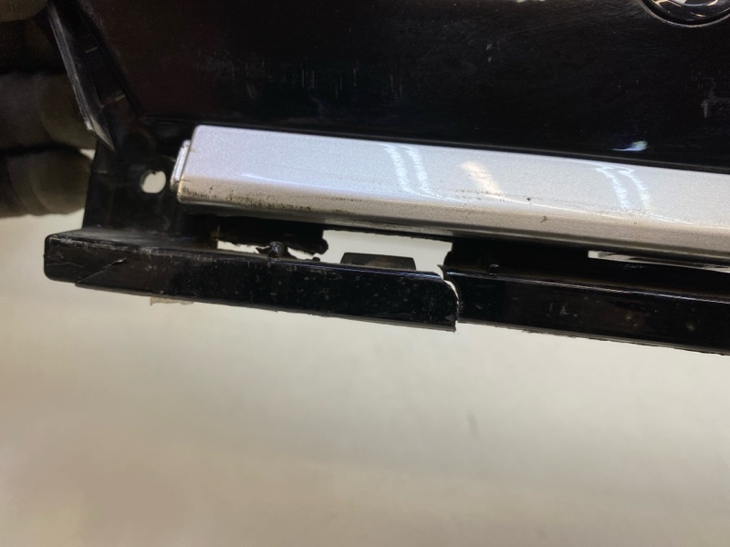 Бампер задний