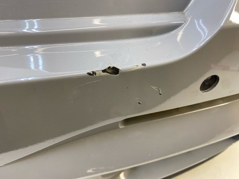 Бампер задний