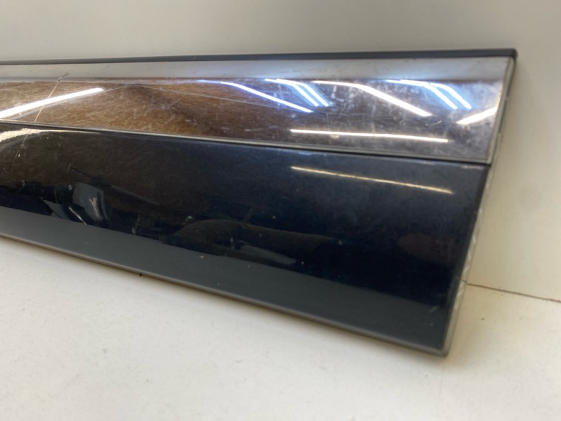 Молдинг двери