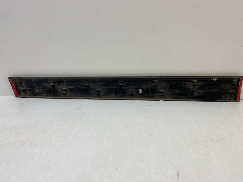 Молдинг двери