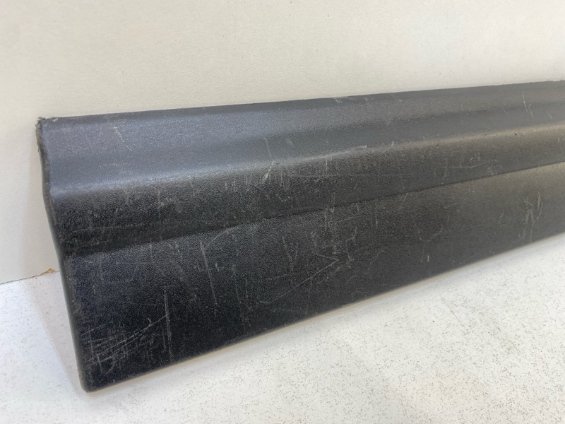 Молдинг двери