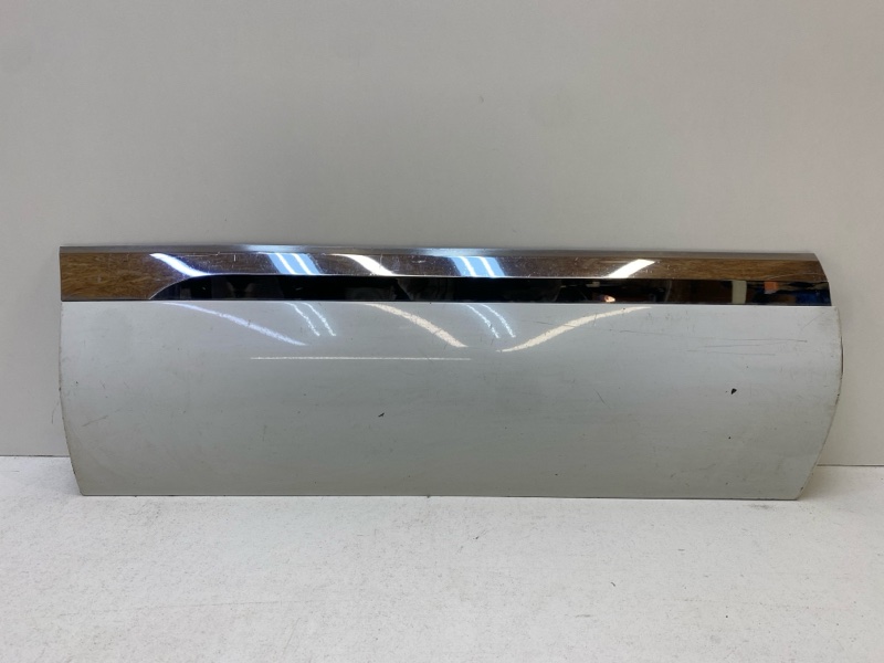 Молдинг двери