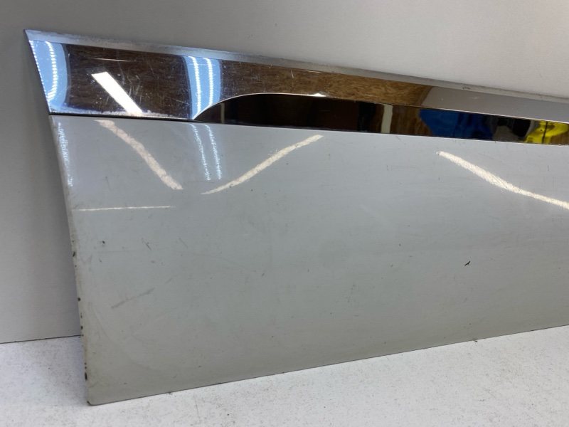 Молдинг двери