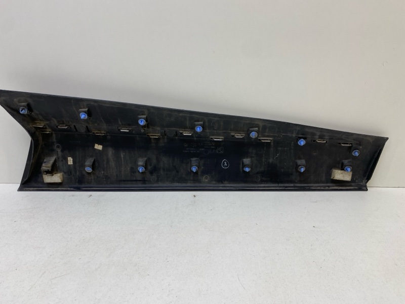 Молдинг двери