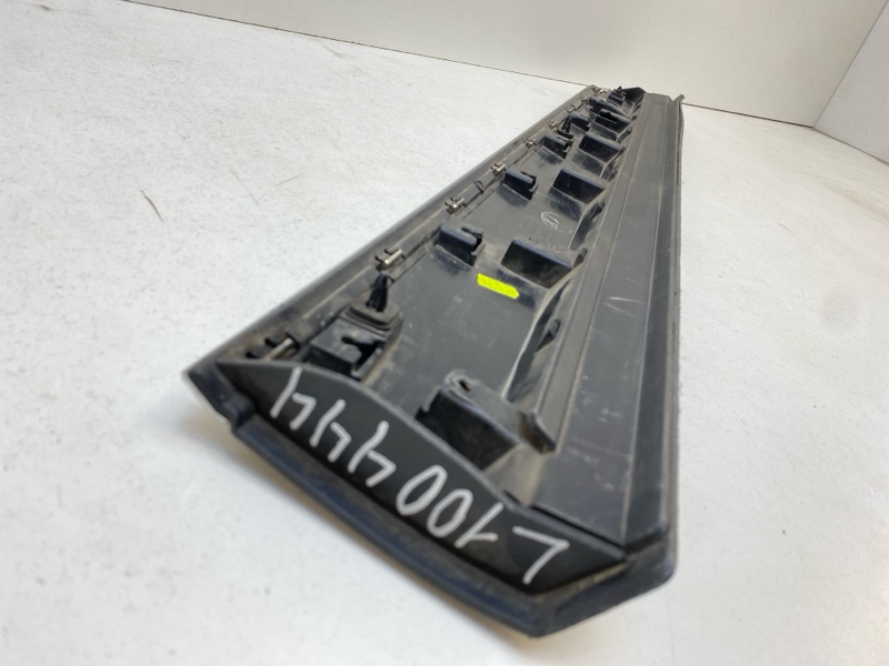 Молдинг двери