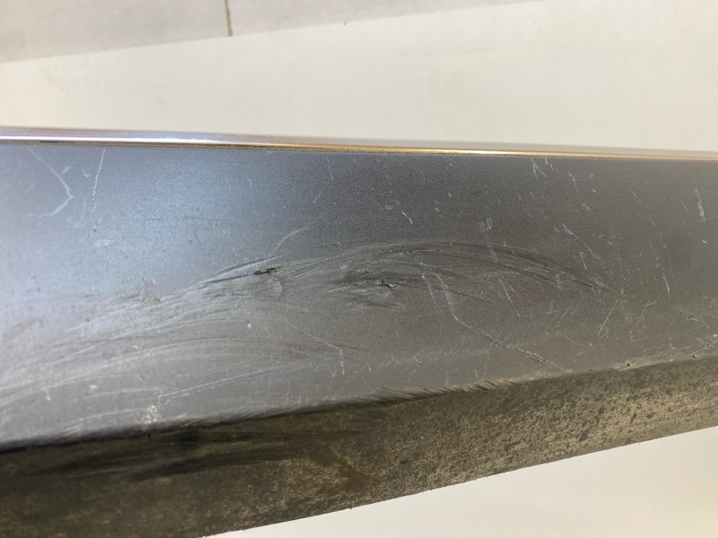 Молдинг двери