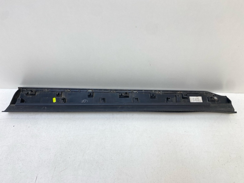 Молдинг двери