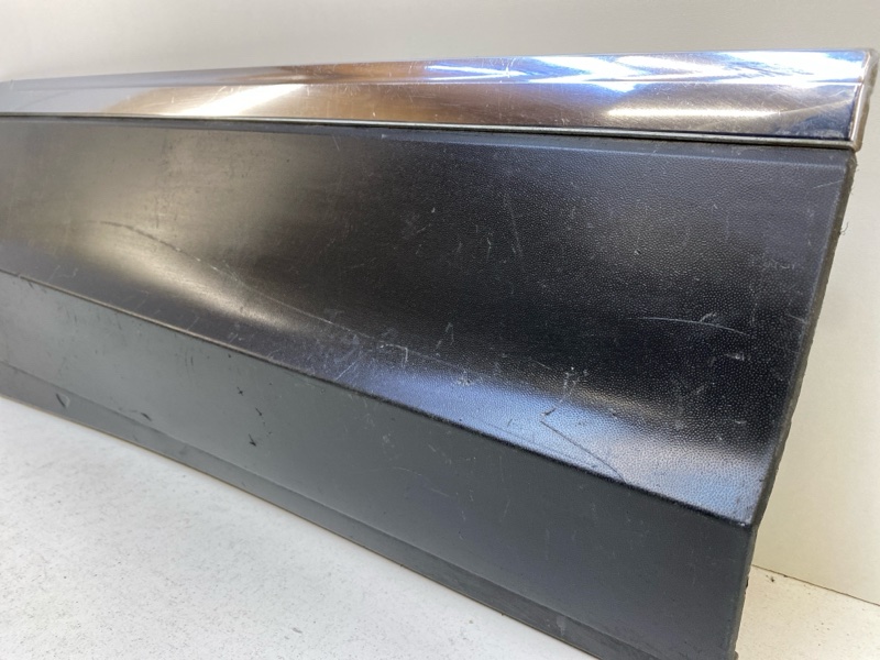 Молдинг двери