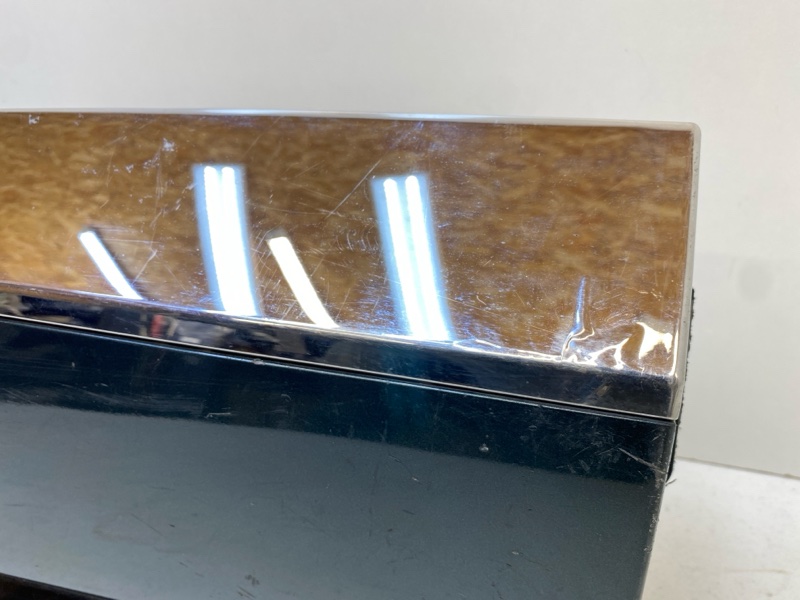 Молдинг двери