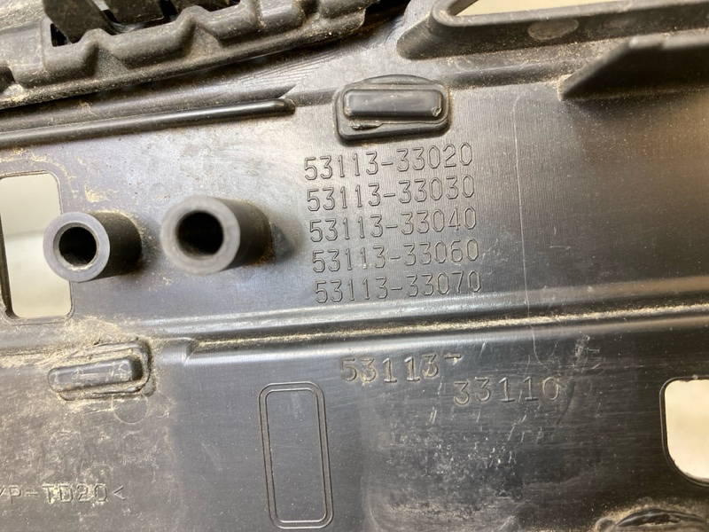 Бампер передний