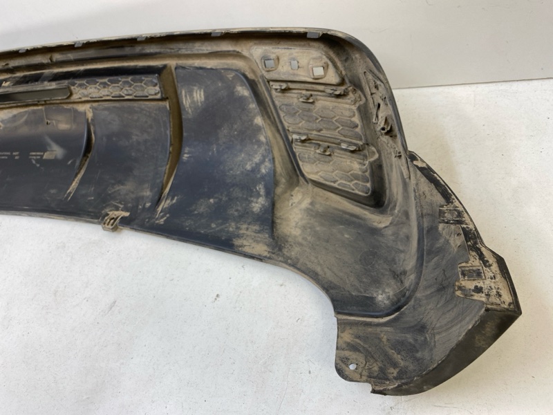 Спойлер заднего бампера